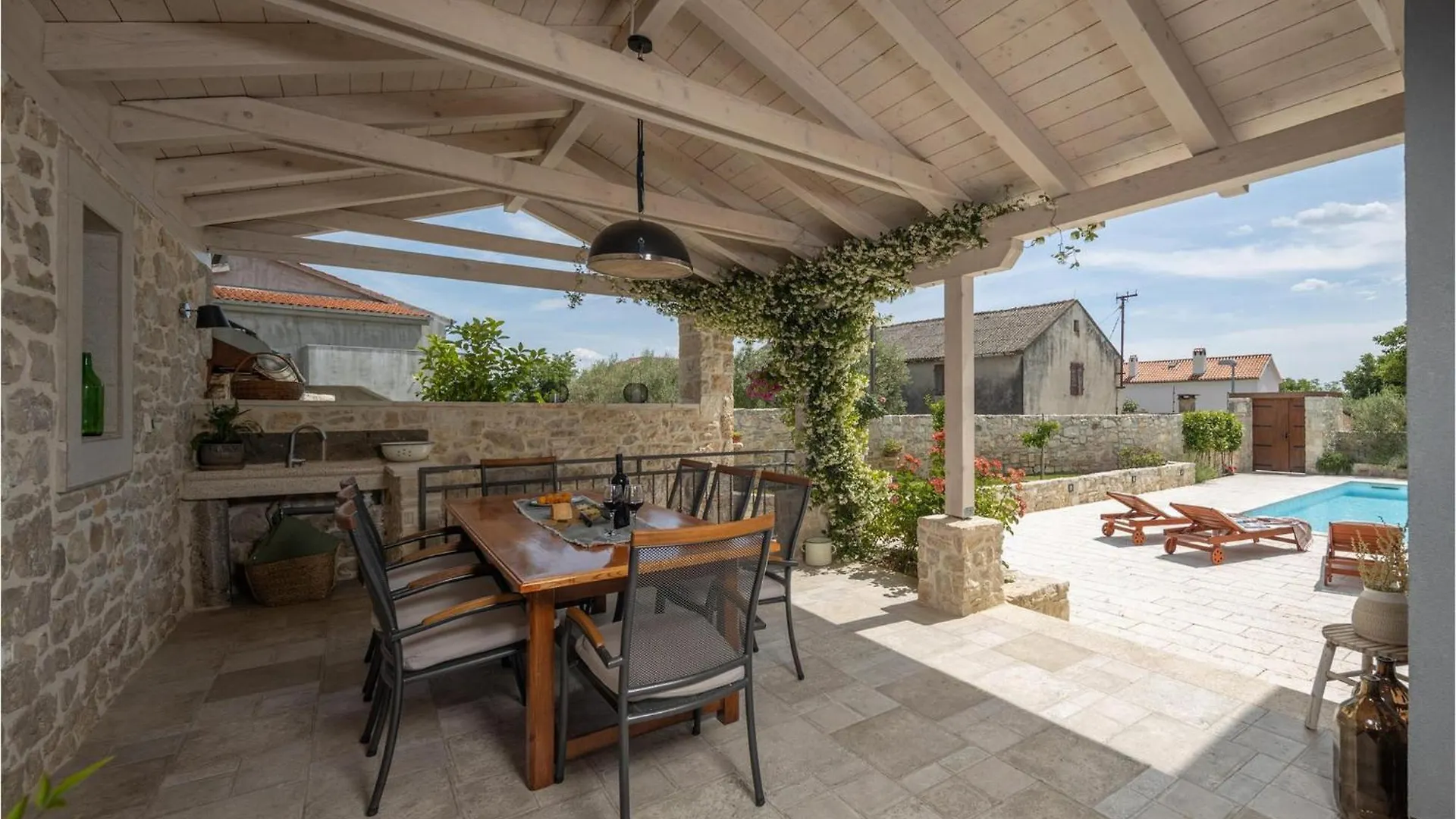 Holiday home Villa Bandela Visocane