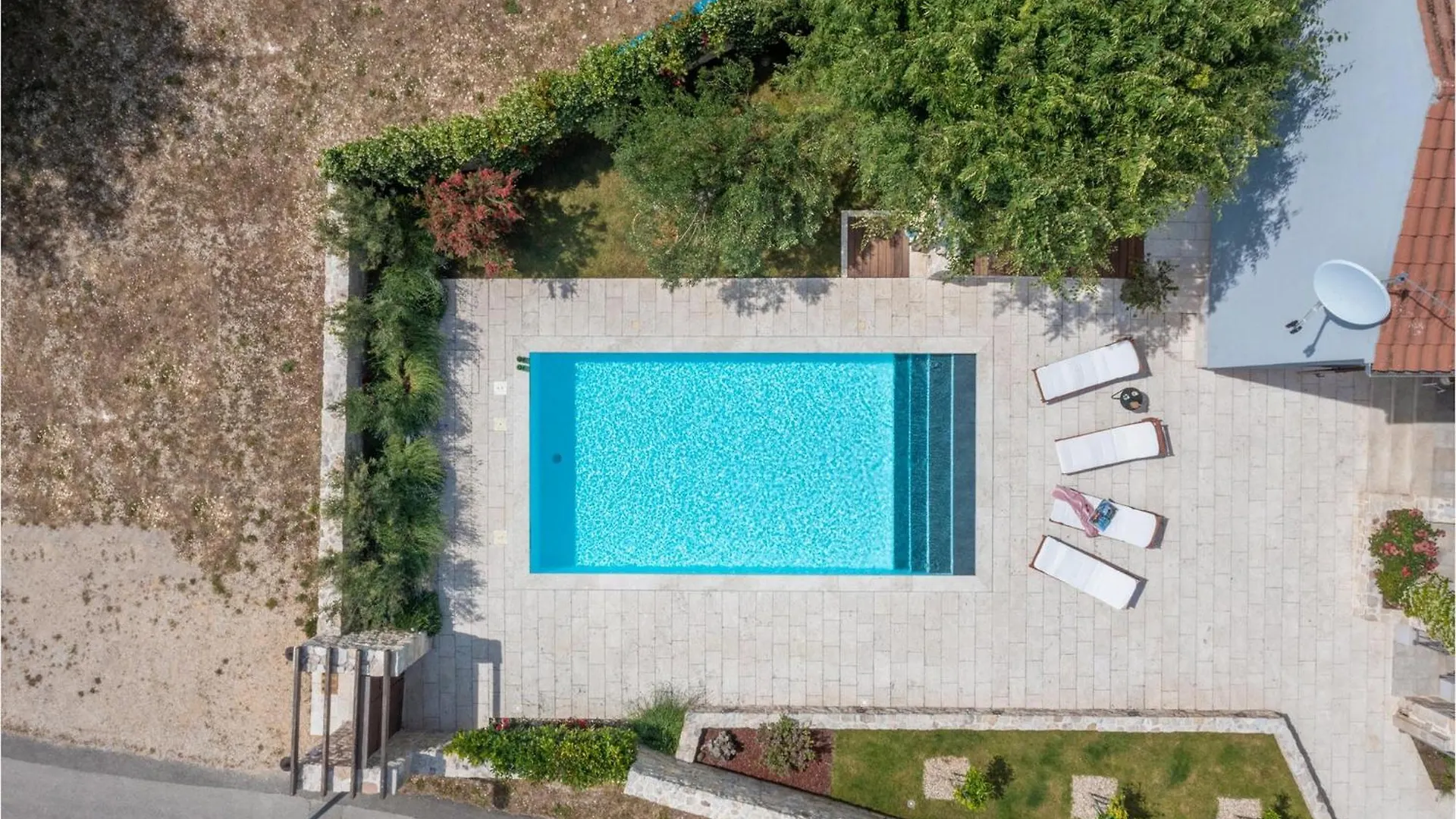 Villa Bandela Visocane 0*,