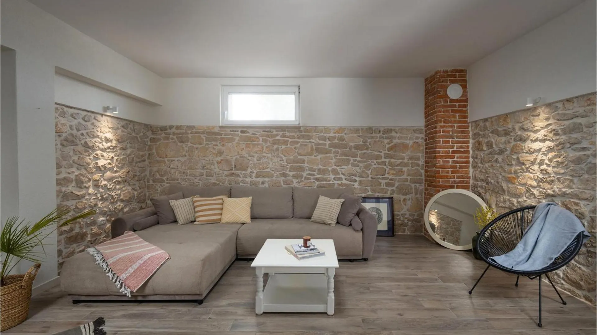 Villa Bandela Visocane 0*,  Croatia